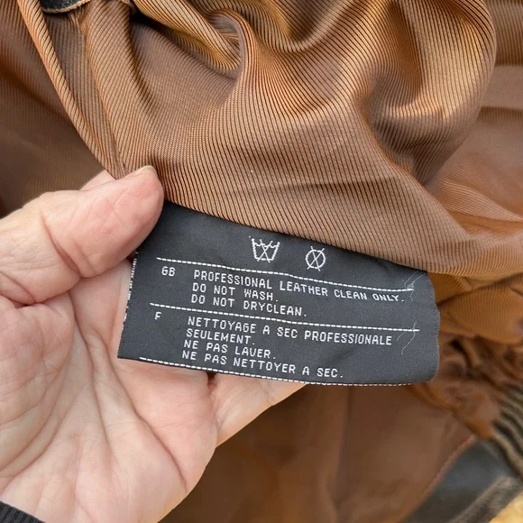 Harley-Davidson Vintage Distressed Brown with Black trim Leather Bomber Jacket - Picture 8 of 16